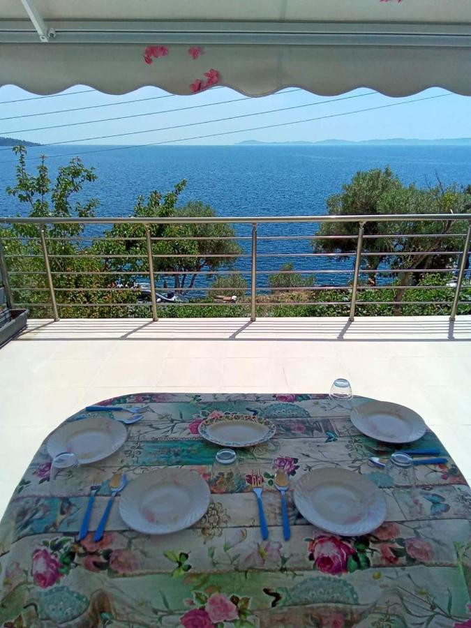 Villa Ζωη Στο Κυμα- Life On The Wave à Neos Marmaras Extérieur photo